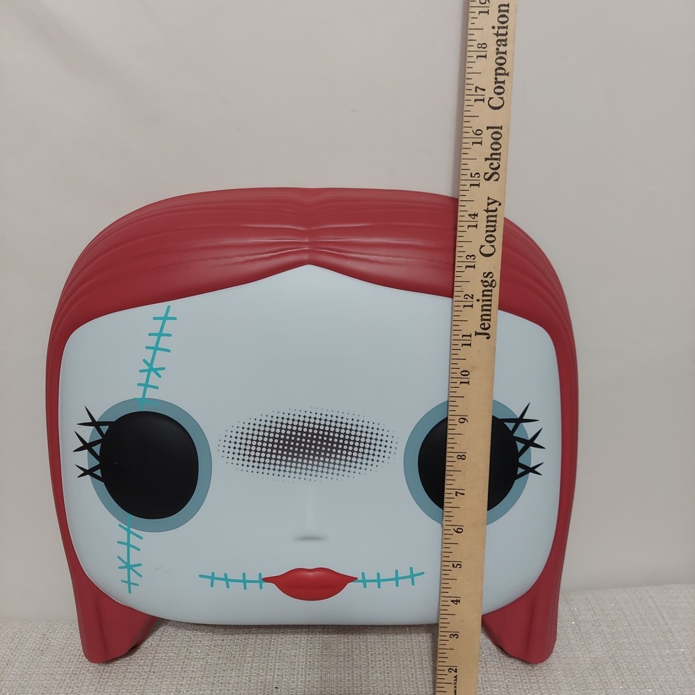 Funko Pop! Nightmare Before Christmas Sally Oversized‎ Mask - Picture 3 of 9